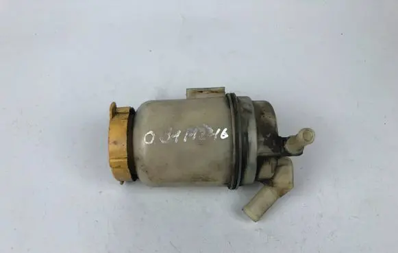 Subaru Outback Power steering fluid tank/reservoir