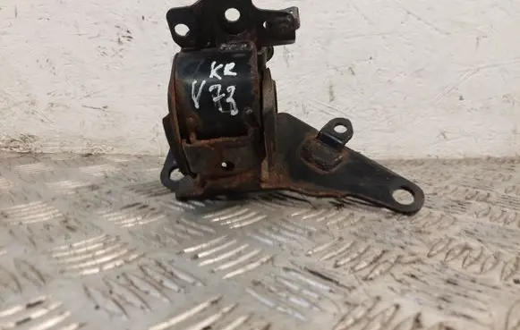 Toyota Corolla Verso AR10 Engine mount bracket 123720G010