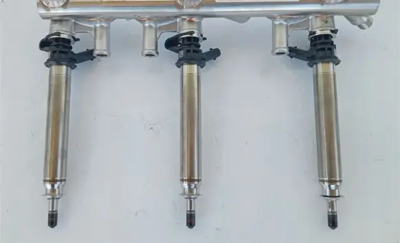 Porsche 718 Cayman 982 982c Fuel injector 0PB128615B