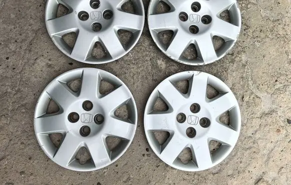 Honda Civic R15 wheel hub/cap/trim 44733S5DA110