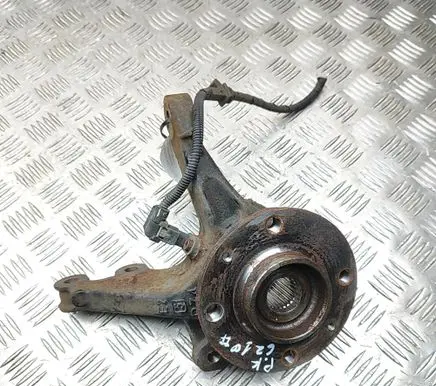Peugeot 2008 II Front wheel hub 9826532480