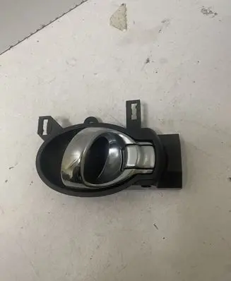 Nissan Juke I F15 Front door interior handle 80671BA61A