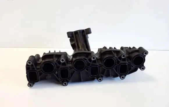 Volkswagen Transporter - Caravelle T5 Intake manifold 03L129711P