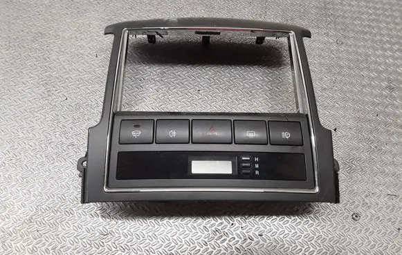 KIA Sorento Radio/GPS head unit trim 945003E500