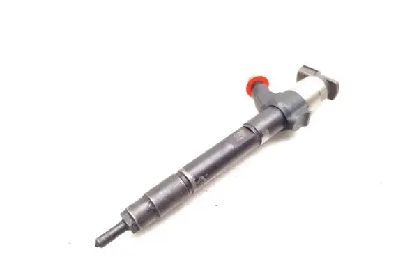 Mitsubishi ASX Fuel injector 1465A323