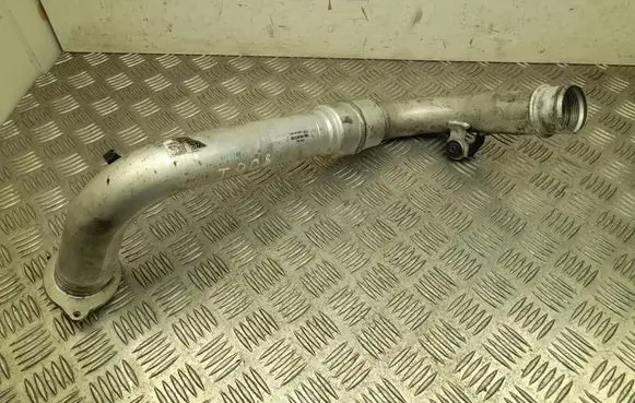 Audi A5 8T 8F Air intake hose/pipe 059145673DD
