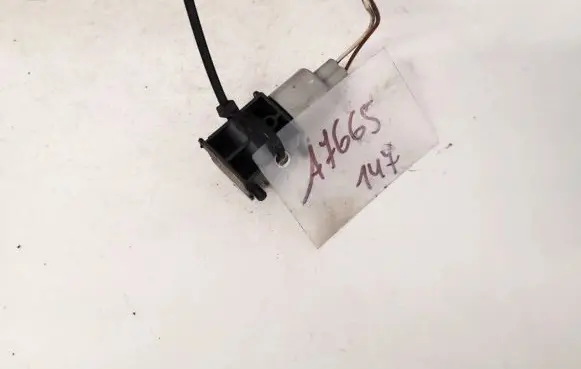 Ford Focus Airbag deployment crash/impact sensor 3m5t14b342ab 3m5t-14b342-ab