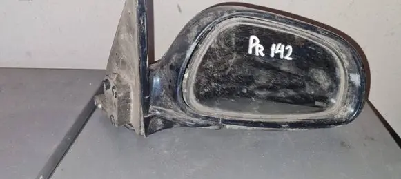 Mazda 626 Front door electric wing mirror gc5j69129