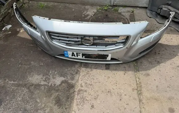 Volvo V60 Front bumper