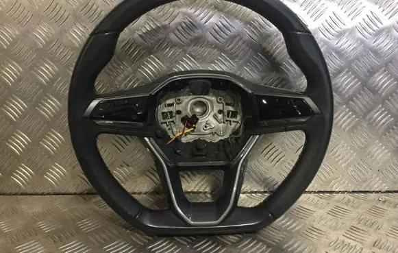 Cupra Born Steering wheel 