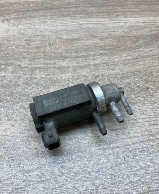 Audi A6 S6 C5 4B Turbo solenoid valve 059906627A 72190321