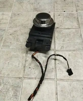 BMW 5 E60 E61 Head unit multimedia control 6944884