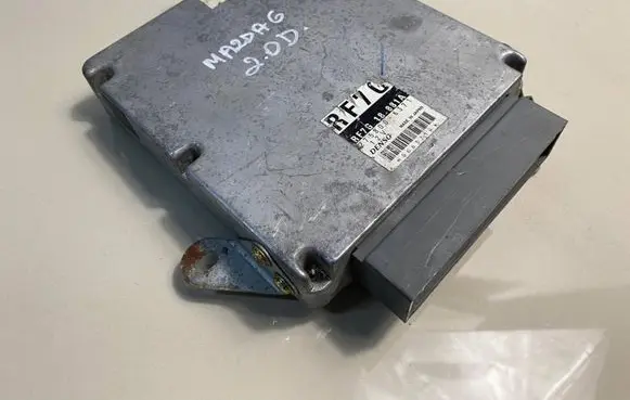 Mazda 6 Engine control unit/module RF7G18881A