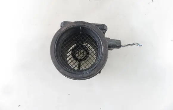 Suzuki Grand Vitara I Mass air flow meter