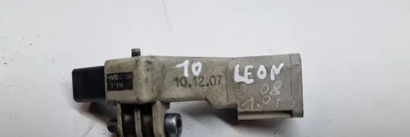 Seat Leon (1P) Crankshaft position sensor 045906433A