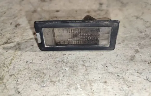 Renault Laguna II Number plate light 8200013577