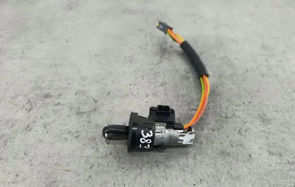 Renault Scenic I Ignition lock 7700419012