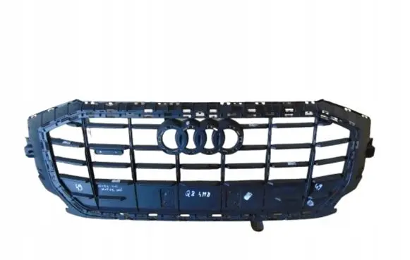 Audi Q8 Front bumper upper radiator grill 4M8853651BB
