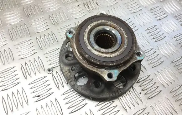 Mercedes-Benz C W205 Rear wheel bearing hub A2303560000