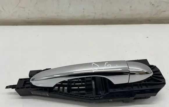 Rear door exterior handle