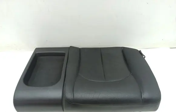 Rear seat