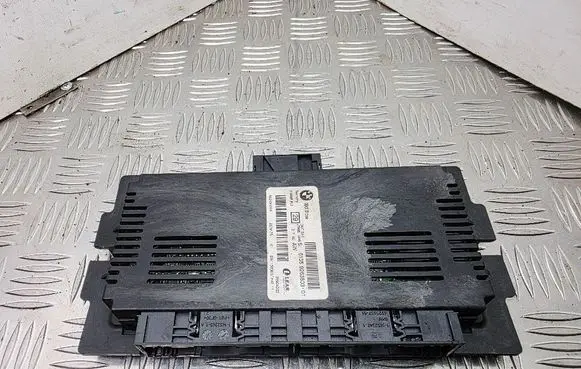 BMW 3 E92 E93 Light module LCM 9263803 61359263803