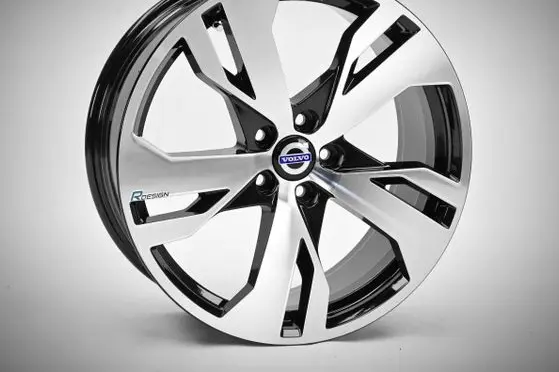 Volvo V60 R19 alloy rim 32271991