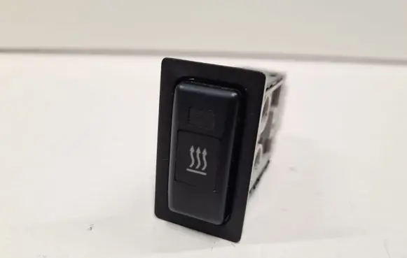 Toyota Corolla Verso AR10 Windscreen/window heater switch 153337 R153337 R153261