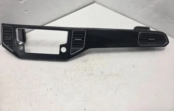 Volkswagen Golf Sportsvan Dash center air vent grill 517858061 517858071 7517858069