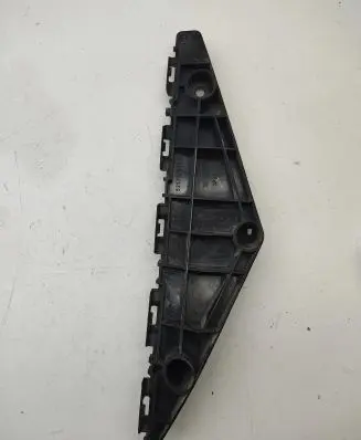 Toyota Avensis T270 Front bumper mounting bracket 5253505040
