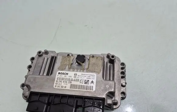 Citroen C4 I Engine control unit/module 9664285080
