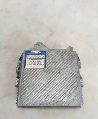 Mercedes-Benz E W210 Engine control unit/module A0165457632 DCUR04010009B 31918
