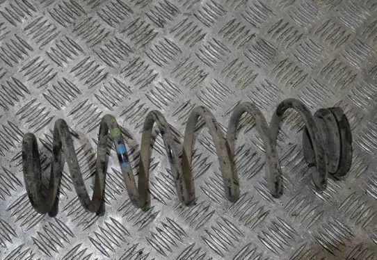 Skoda Fabia Mk2 (5J) Rear coil spring