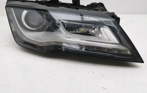 Audi A7 S7 4G Headlight/headlamp 4G8941006D
