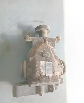 BMW 5 E60 E61 Rear differential 07516885