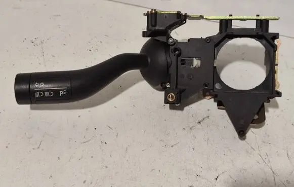 Volkswagen Touareg I Indicator stalk 3D0953513