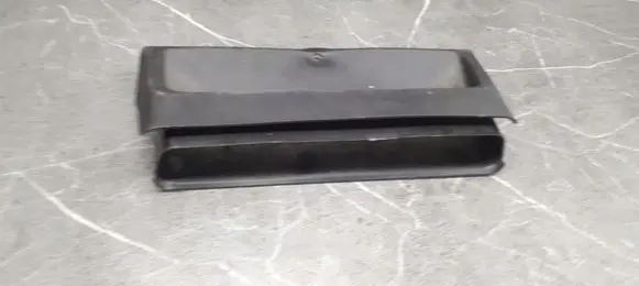 Mercedes-Benz E W210 Rear air vent grill a2108310546