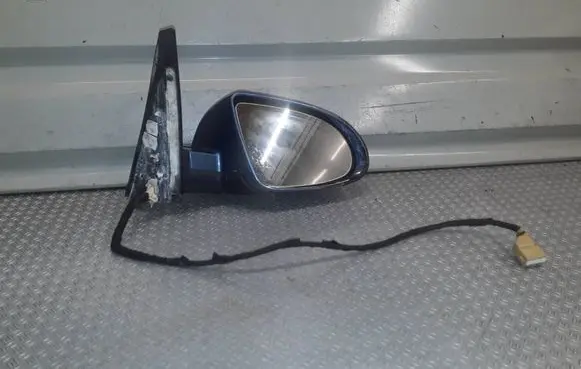 Audi A2 Front door electric wing mirror E9011025