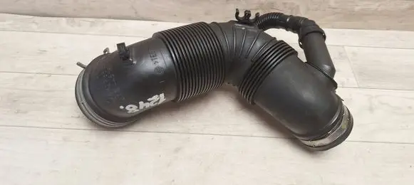 Volkswagen PASSAT B6 Air intake hose/pipe 3C0129654P R446197 3C0129654