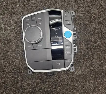 BMW i4 Head unit multimedia control 5A371C7 5A9CA01