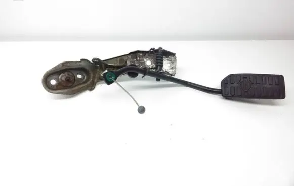 Nissan Almera Tino Accelerator throttle pedal