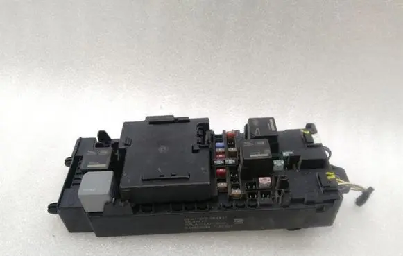 Land Rover Range Rover Sport L494 Fuse module HPLA14A073BC