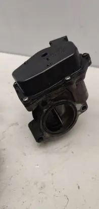 Volkswagen Golf VI Throttle valve 03L128063J