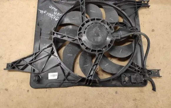 Nissan Qashqai Electric radiator cooling fan 5393199