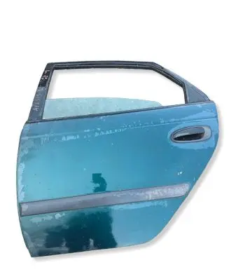 Toyota Avensis T220 Rear door 6700405040