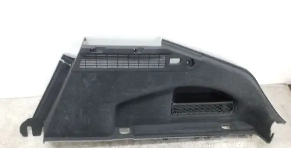 Trunk/boot side trim panel