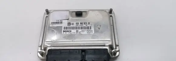 Volkswagen PASSAT B5.5 Engine control unit/module 038906019GS 0281010940