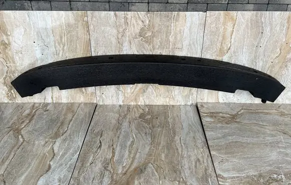Maserati Ghibli Front bumper foam support bar 670004472