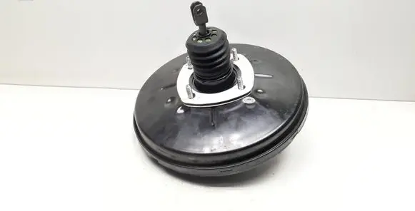 Renault Captur Brake booster 472105699R