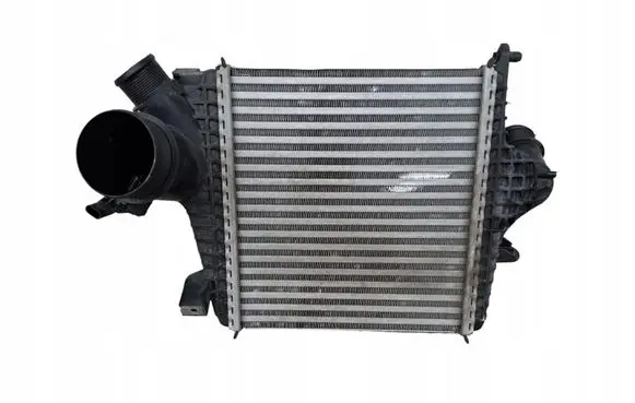 Audi Q8 Intercooler radiator 4M0145803BP
